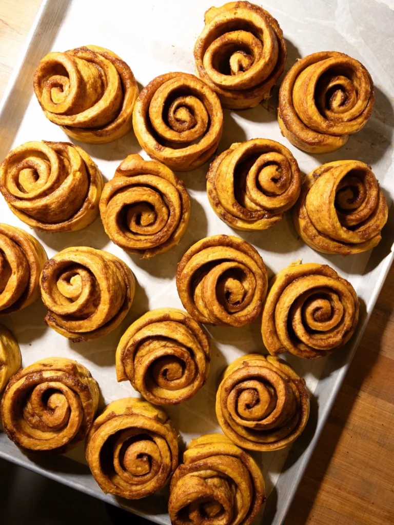 pumpkin cinnamon rolls recipe