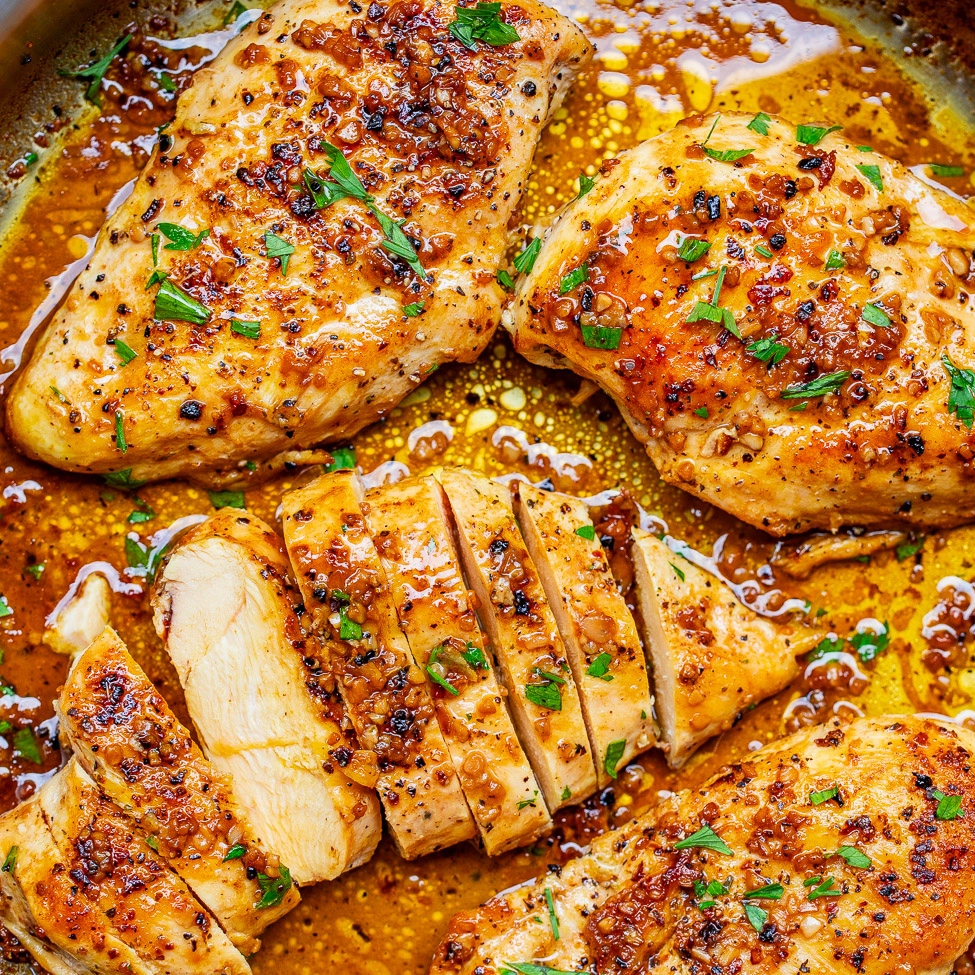 Garlic Butter Chicken Skillet
