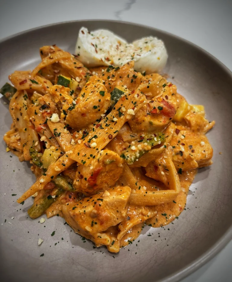 One-Pan Keto Chicken Alfredo recipe