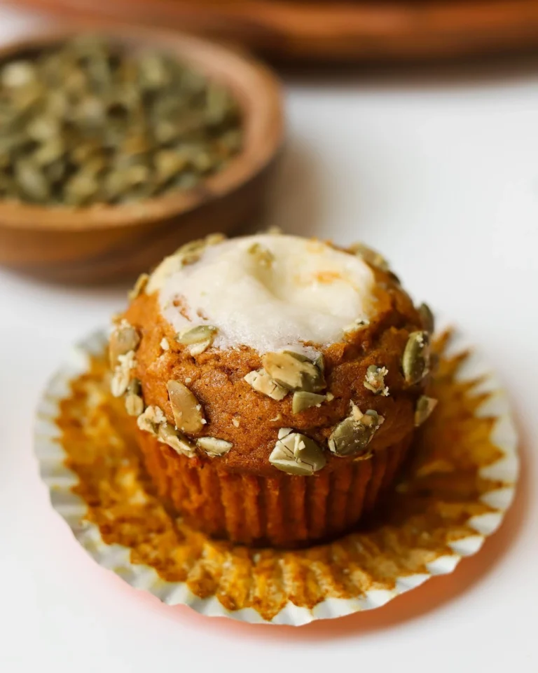 pumpkin cream cheese muffins
