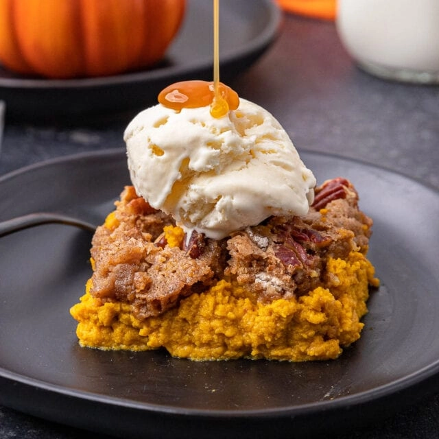 pumpkin dump cake recipe