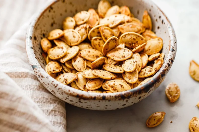 Roasted Pumpkin Seeds: 4 Easy Seasoning Ideas